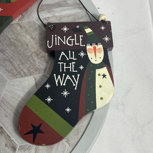 Set of 4 Wooden Christmas Ornaments Folk Art Snowman JOY Jolly Primitive Rustic - Picture 4 of 10